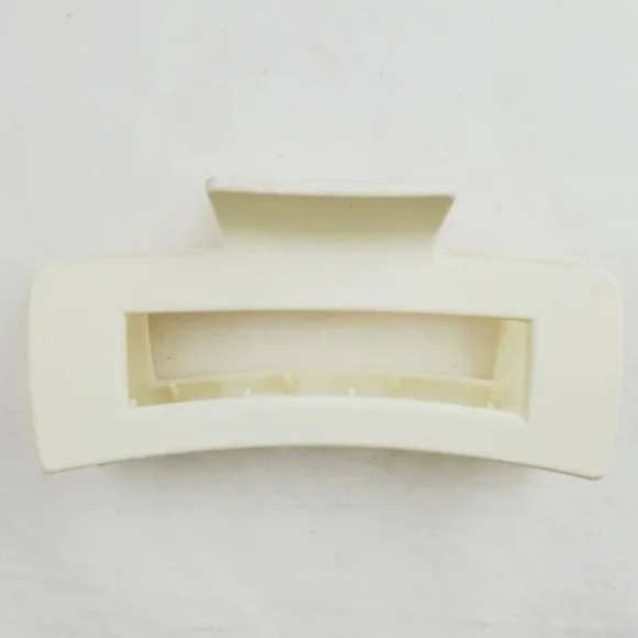 Claw Clip Hair Accessories - Picture 2 of 4